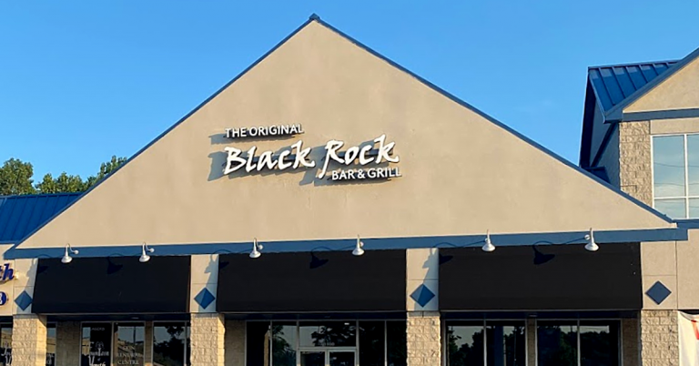 Black Rock Bar & Grill - Hartland, MI