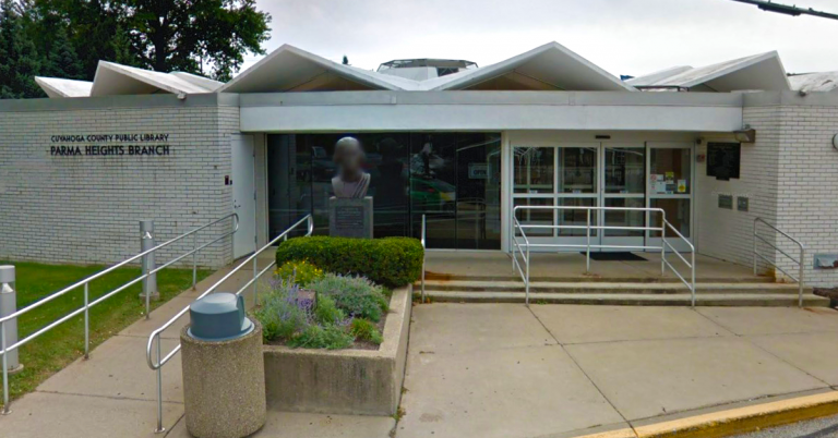 Parma Heights Branch of Cuyahoga County Public Library